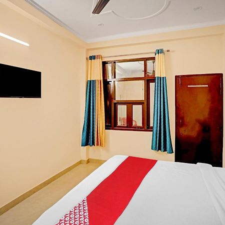 Hotel O Pari Hotel กาเซียบัด ภายนอก รูปภาพ